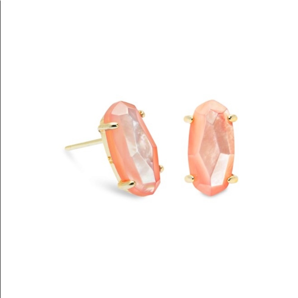 Betty Gold Stud Earrings In Peach Pearl